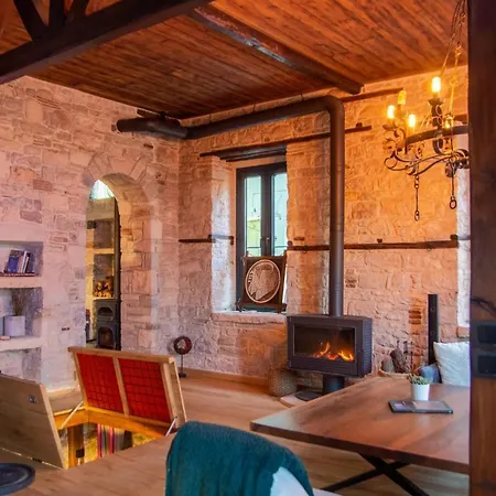 Villa Enchanting Stone House In Urla With Backyard