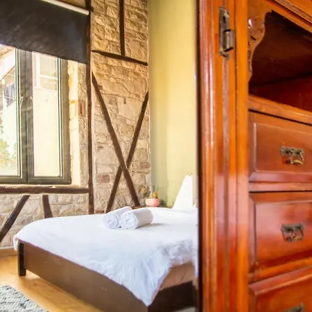Villa Enchanting Stone House In Urla With Backyard İzmir